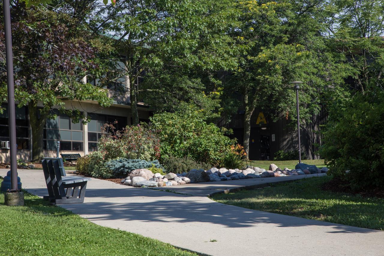 טורונטו Humber College Lakeshore Campus Residence מראה חיצוני תמונה